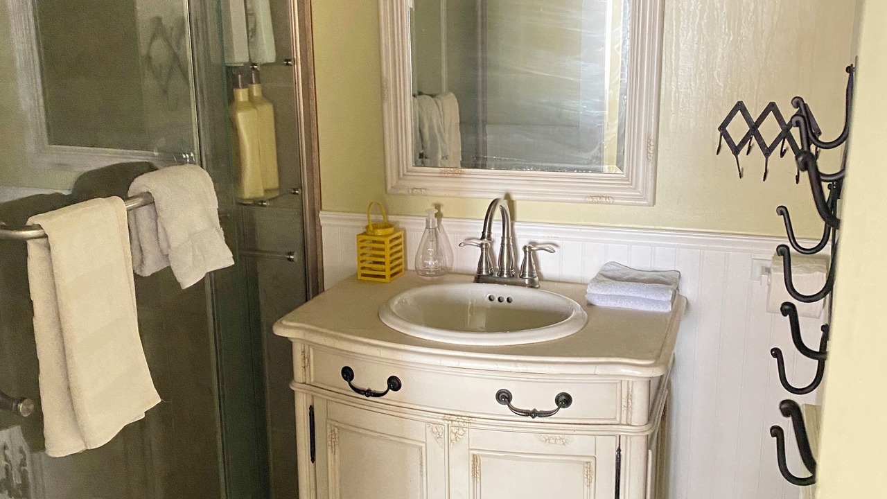 Photo of Bathroom in Windermere