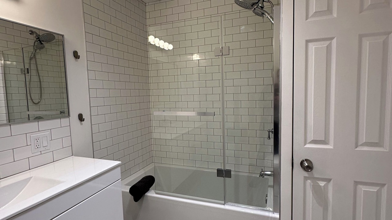 Photo of Bathroom in Vieux-Limoilou