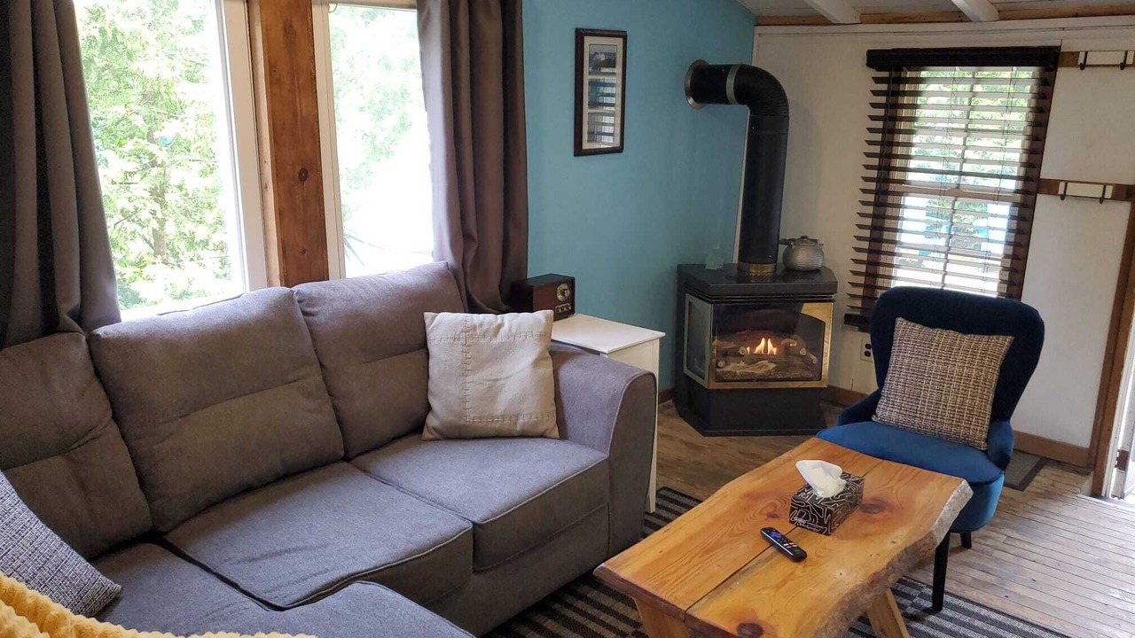 Photo of Livingroom in Sauble Beach