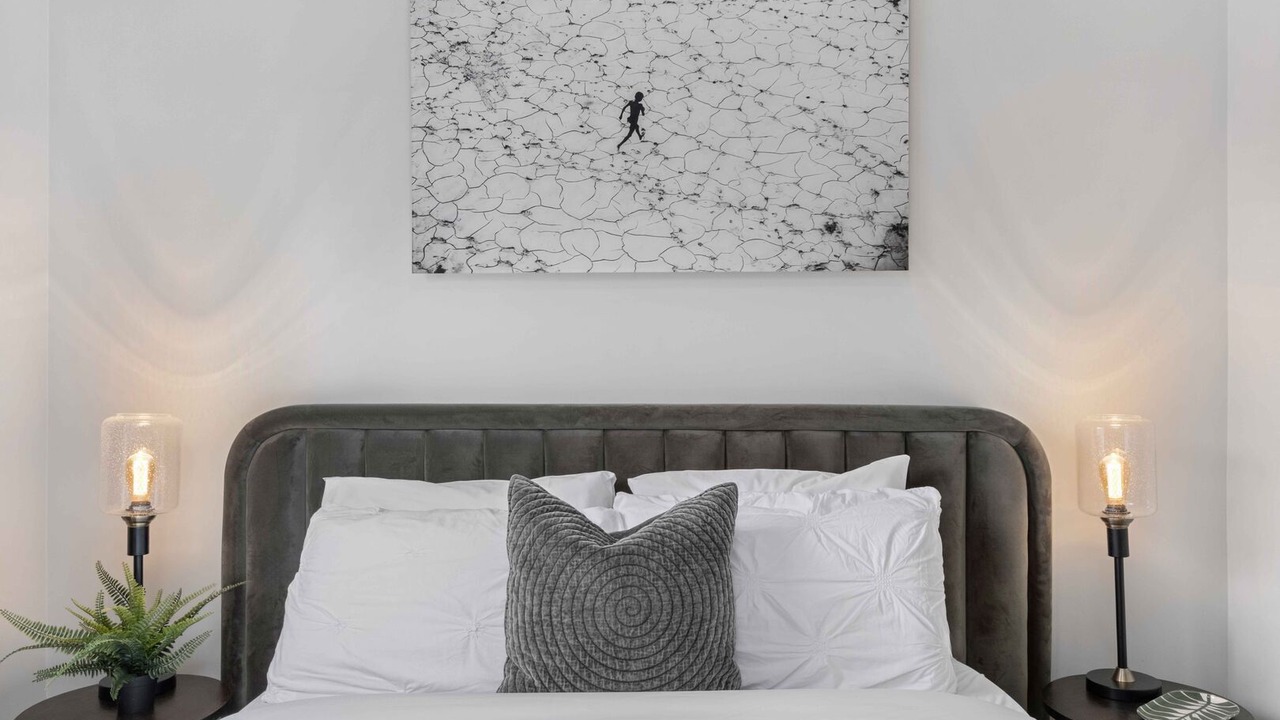 Photo of Bedroom in Village North