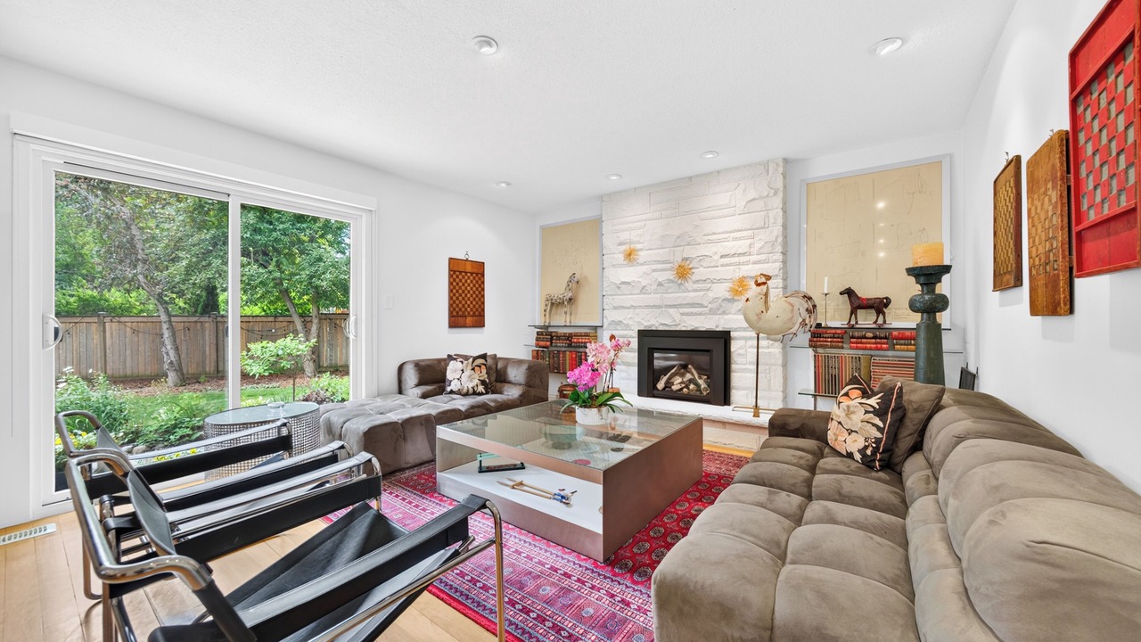 Photo of Livingroom in Guelph