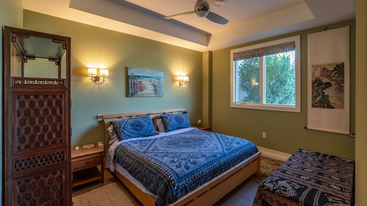 Photo of Bedroom in Okanagan-Similkameen