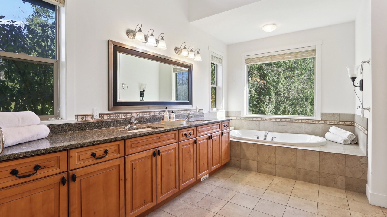 Photo of Bathroom in Sardis