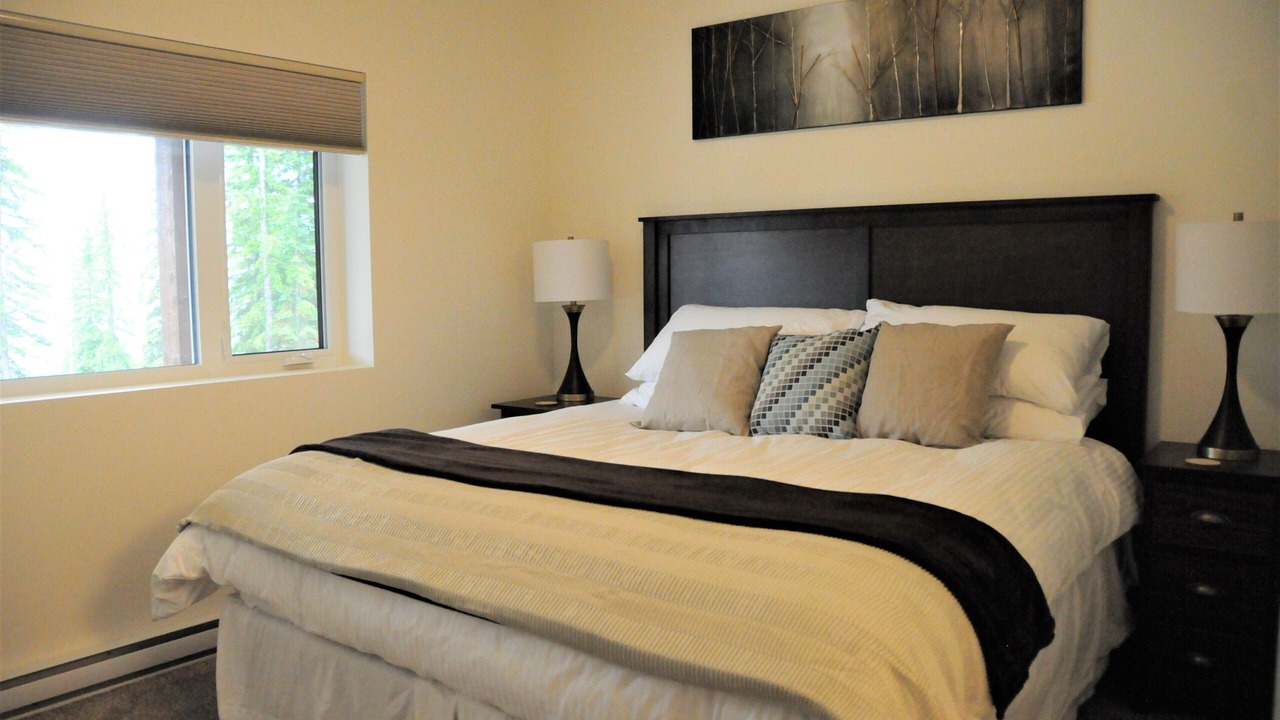 Photo of Bedroom in Golden