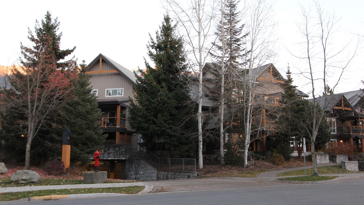 Photo of Outdoor in Village North