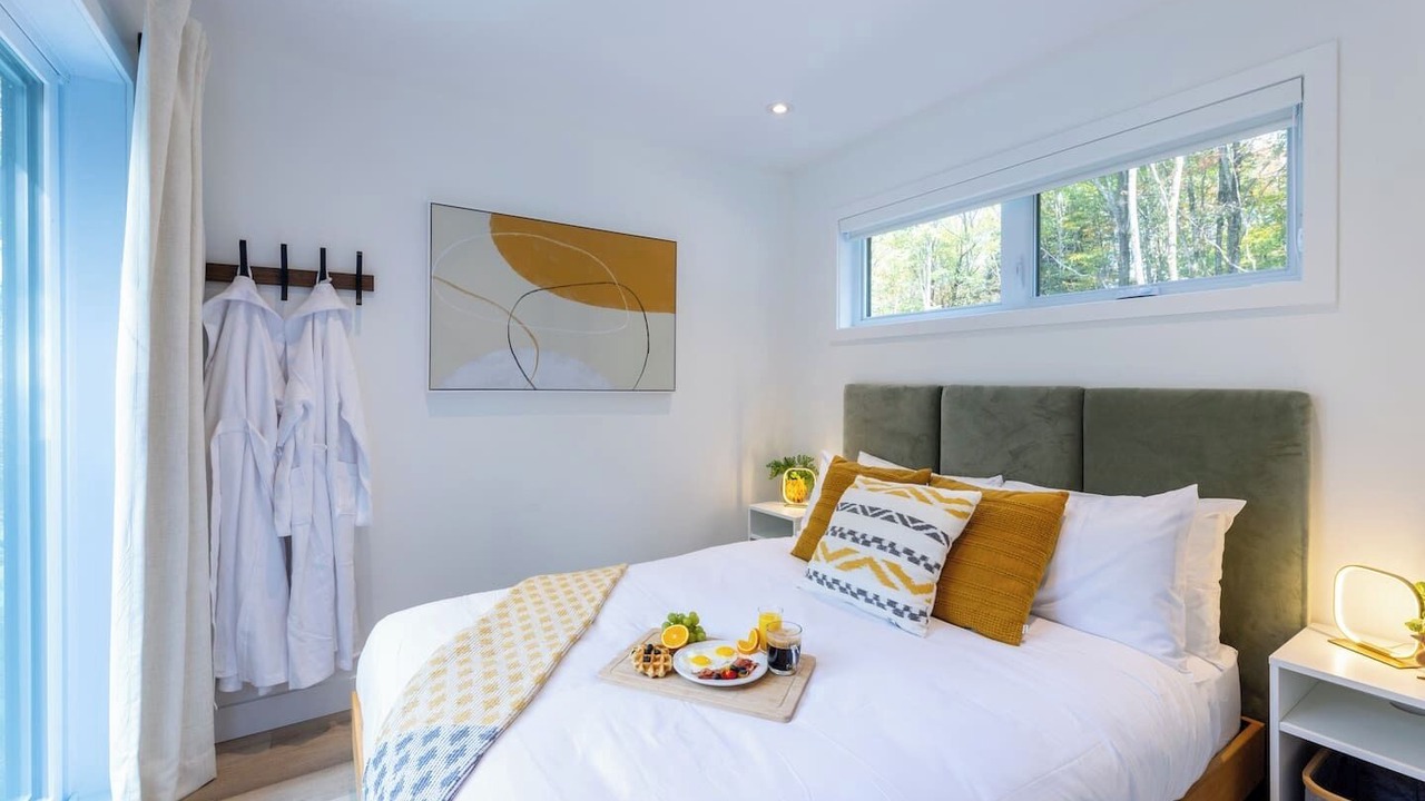 Photo of Bedroom in Argenteuil Regional County Municipality