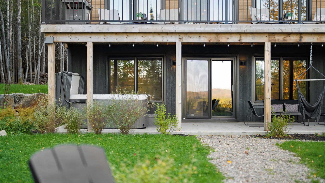 Photo of Patio Balcony in Saint-Faustin-Lac-Carre