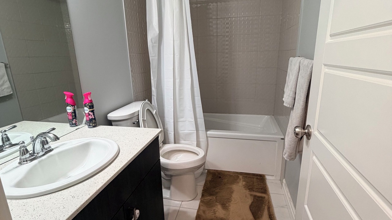 Photo of Bathroom in West Edmonton