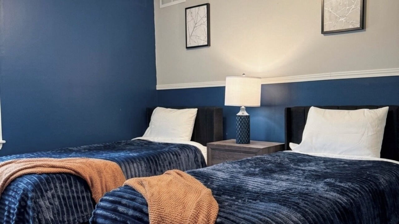 Photo of Bedroom in Ottawa Division