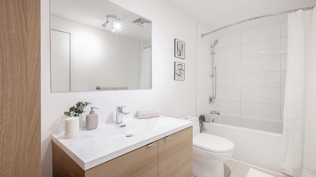 Photo of Bathroom in Downtown Montreal