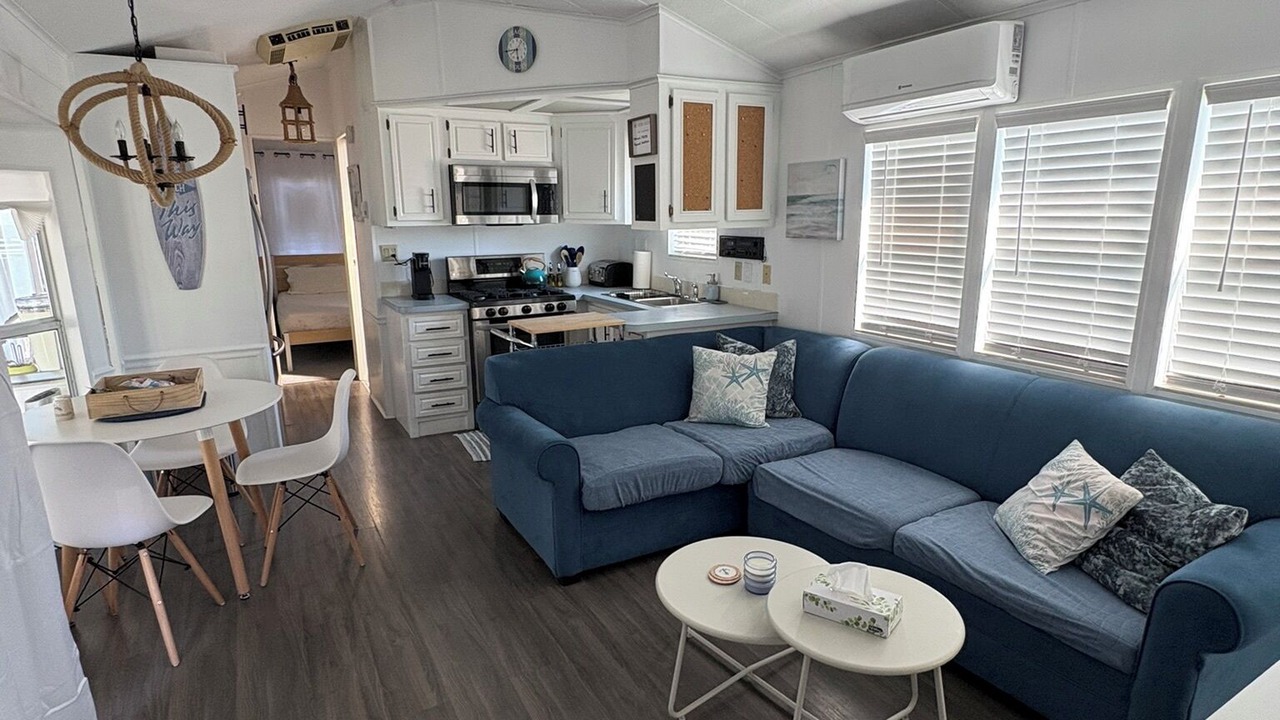 Photo of Livingroom in Sherkston