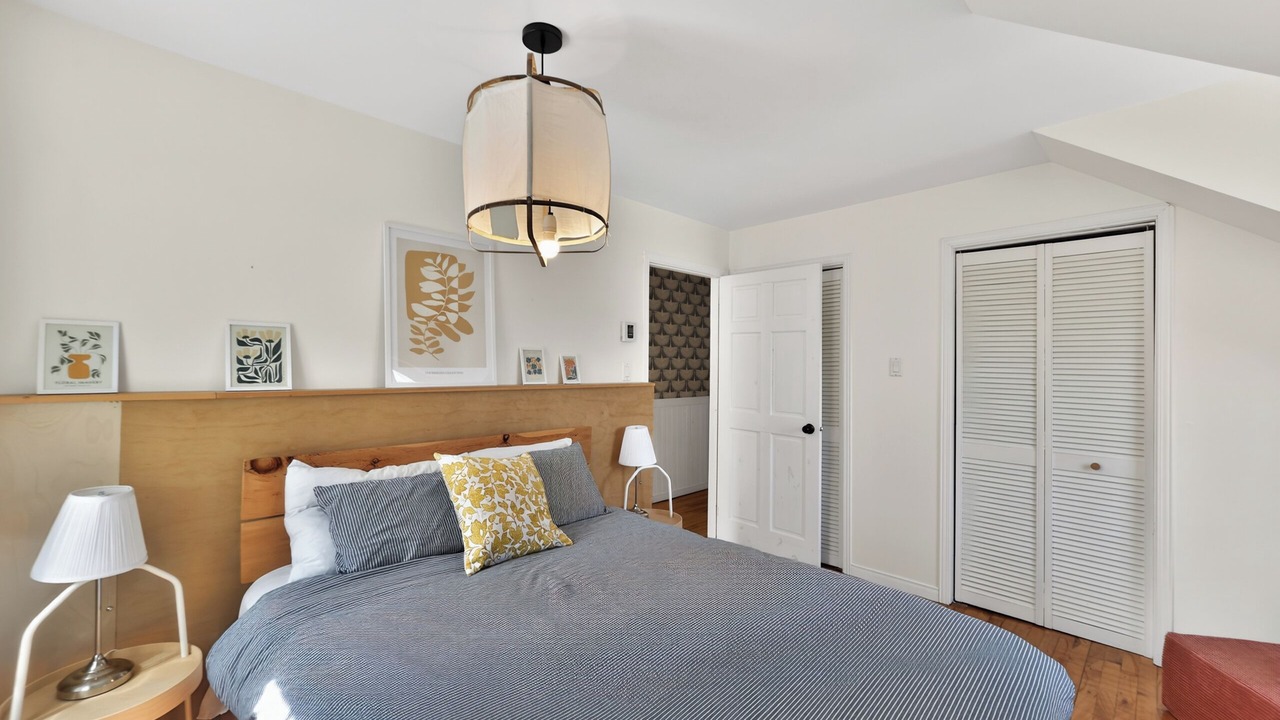 Photo of Bedroom in Chertsey