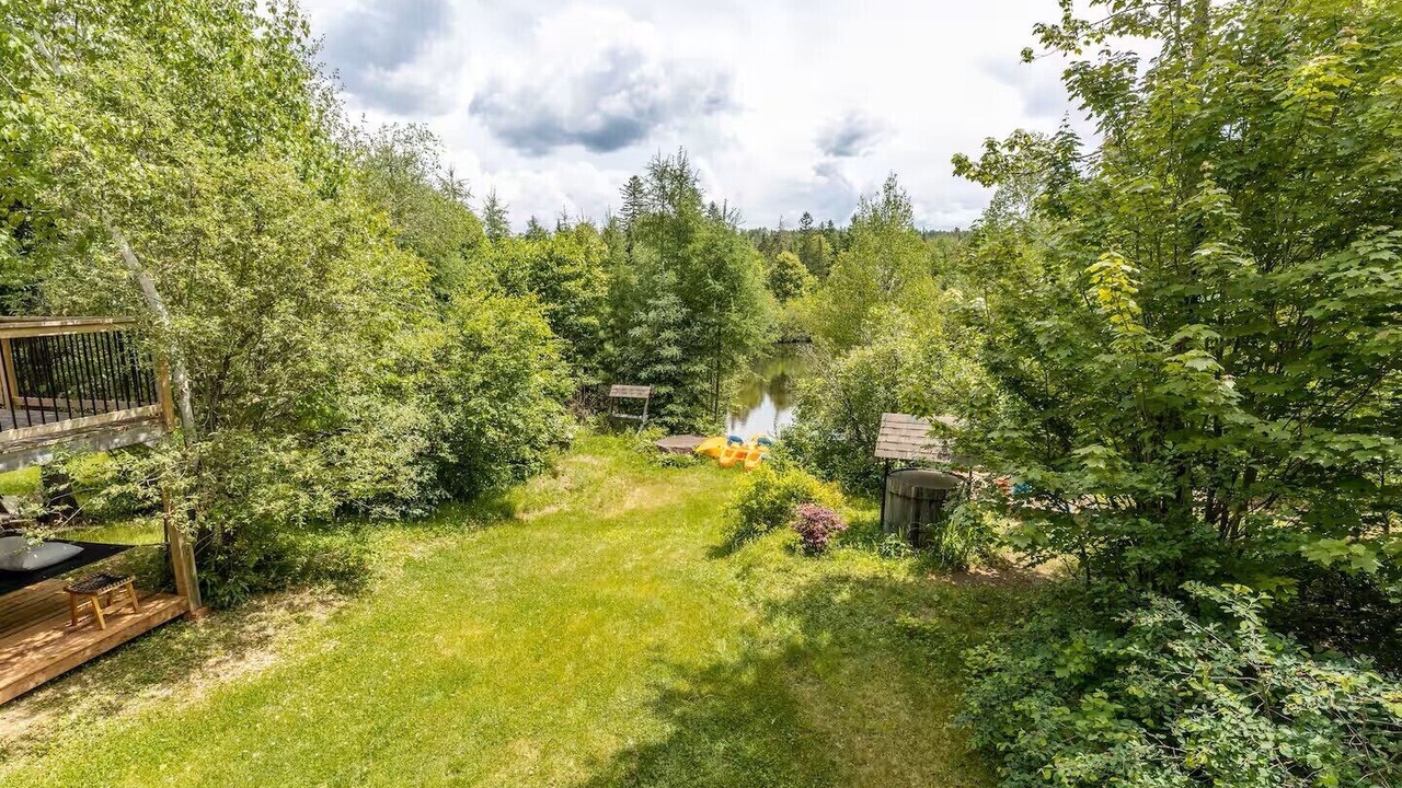 Photo of Outdoor in Chertsey
