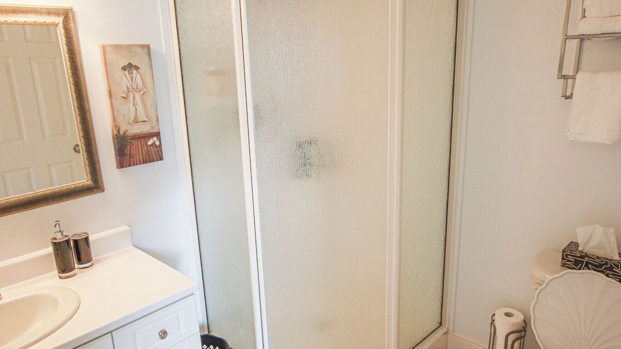 Photo of Bathroom in Terra Nova