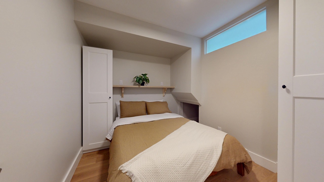 Photo of Bedroom in Leslieville