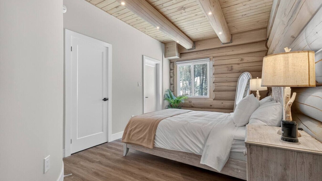 Photo of Bedroom in Amherst