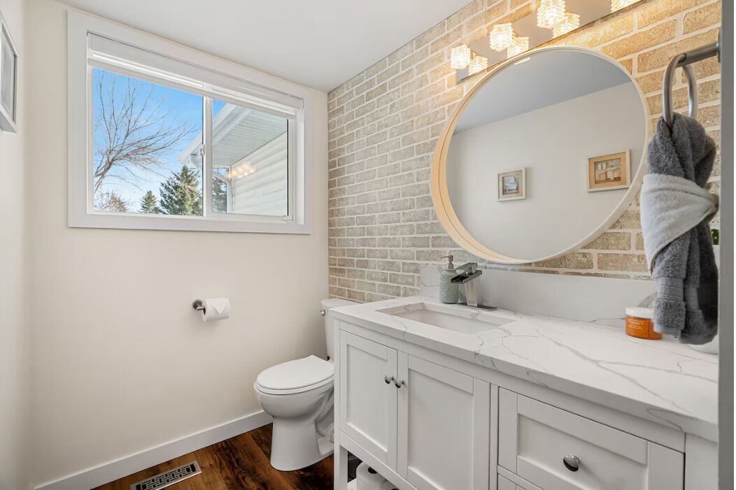 Photo of Bathroom in Canyon Meadows