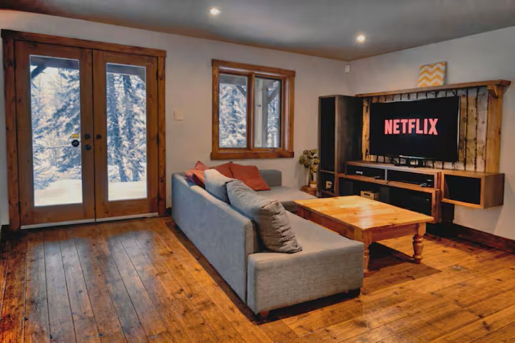Photo of Livingroom in Les Pays-d'en-Haut Regional County Municipality