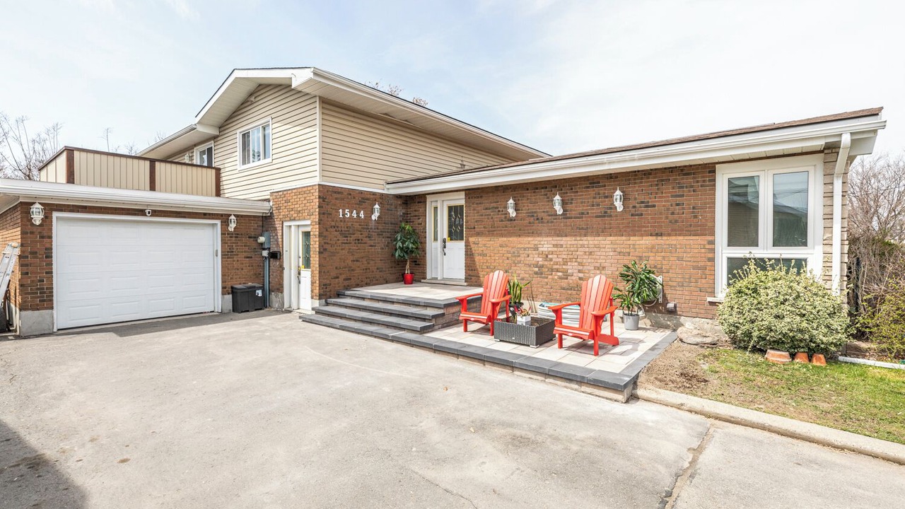 Photo of Outdoor in Ottawa Division