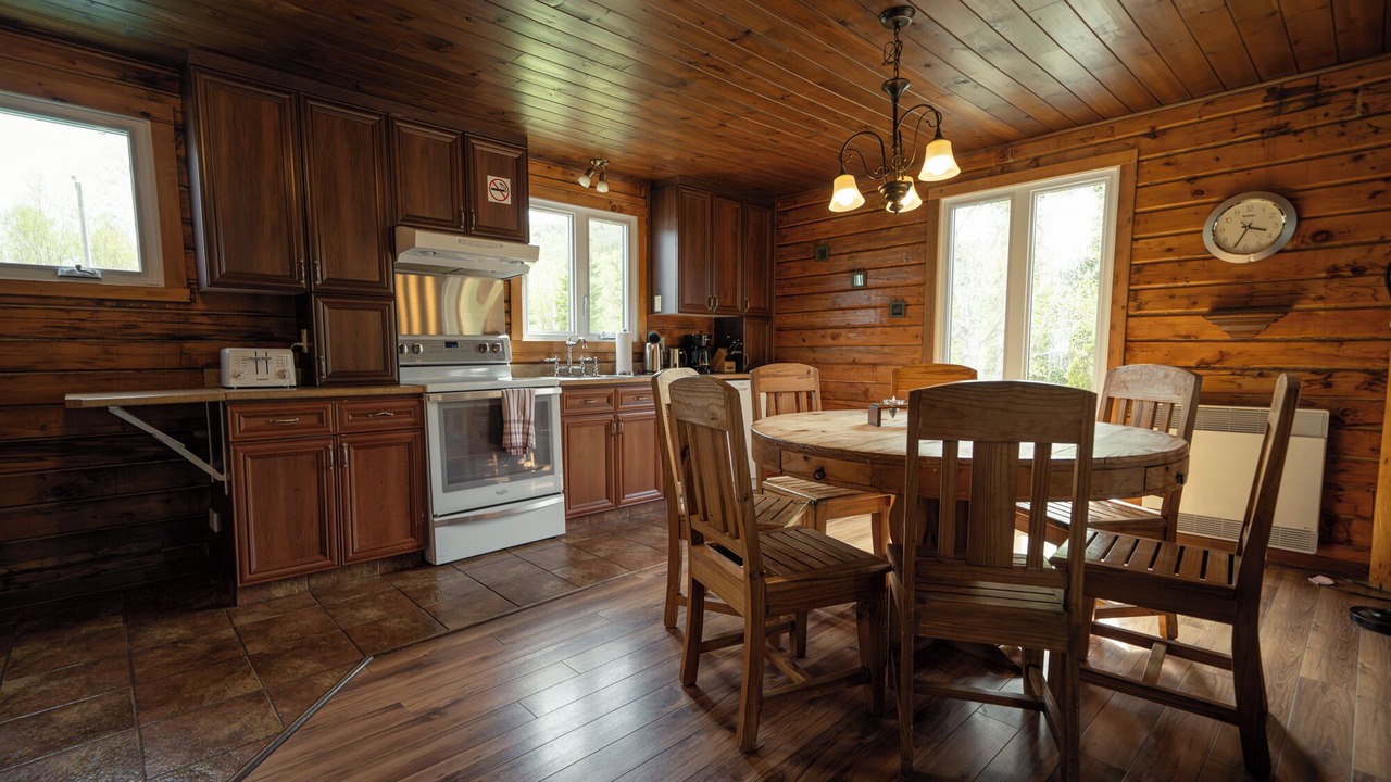 Photo of Kitchen in Sept-Iles