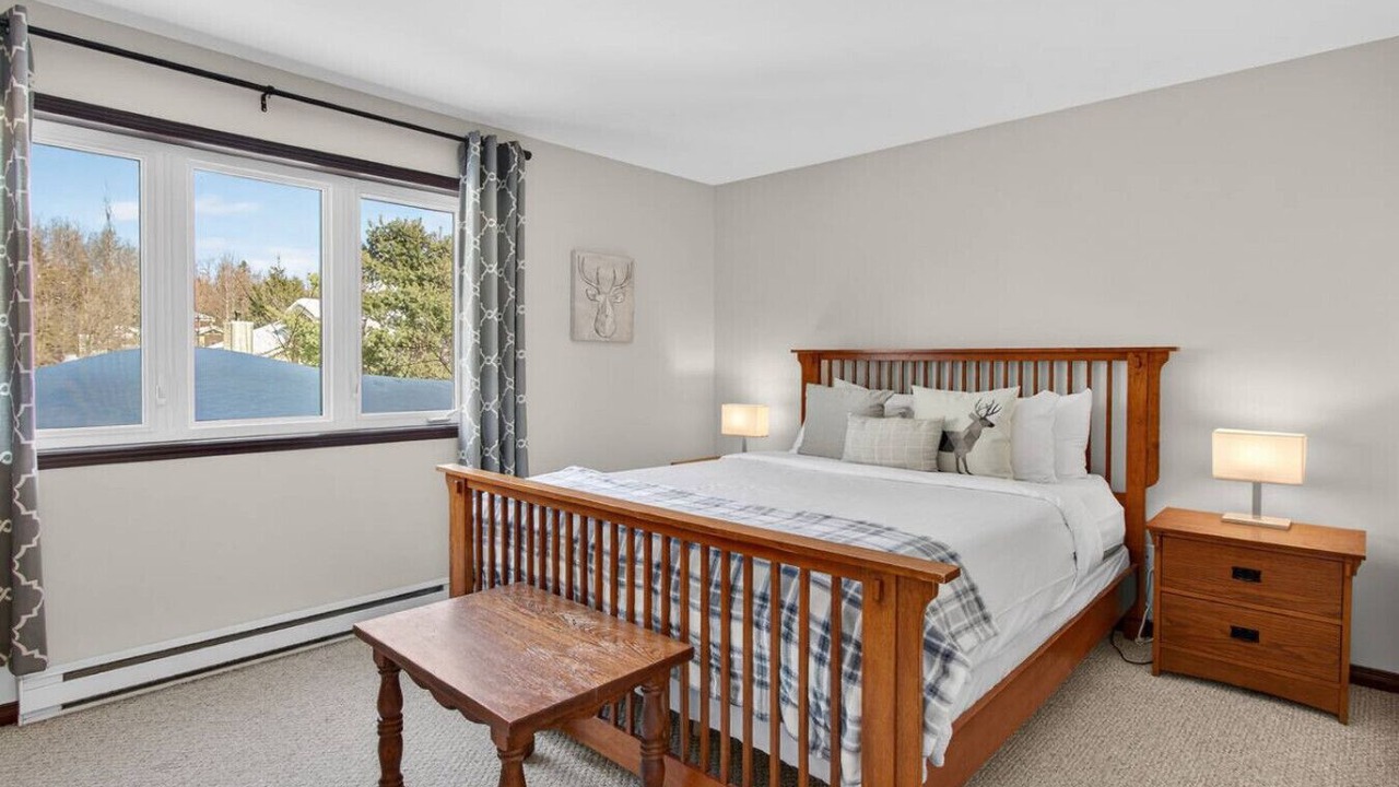 Photo of Bedroom in Mont-Tremblant