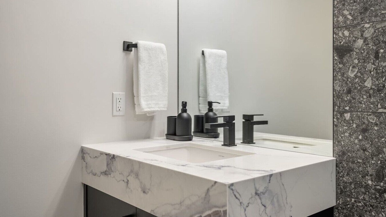Photo of Bathroom in Killarney