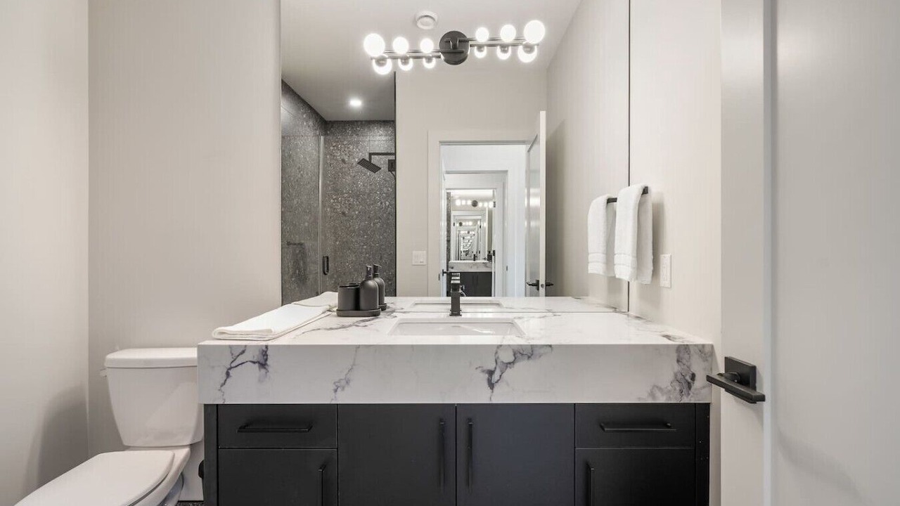 Photo of Bathroom in Killarney