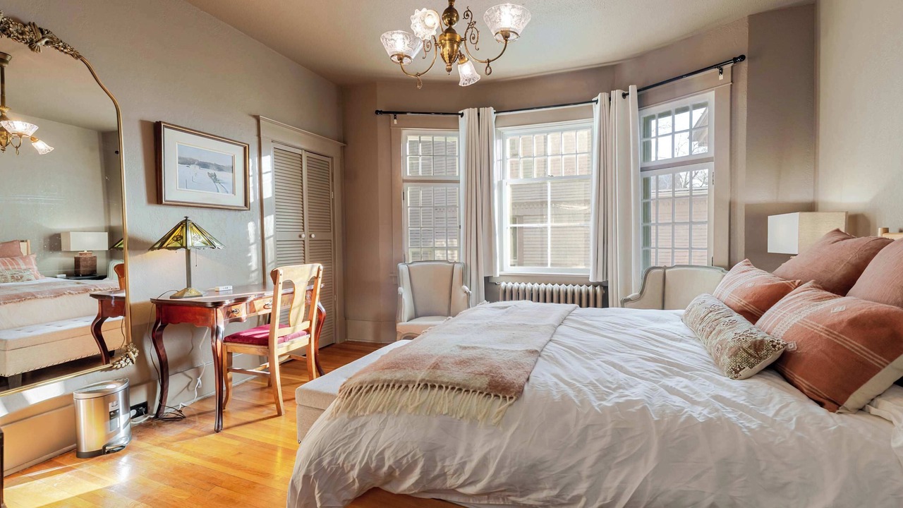 Photo of Others in Moose Jaw