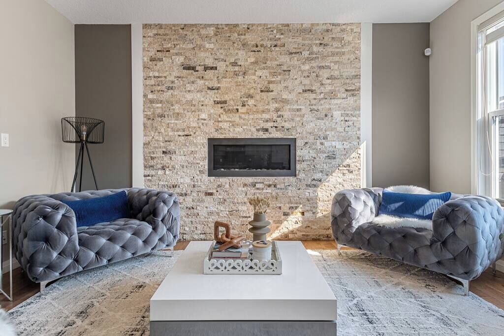 Photo of Livingroom in Cochrane
