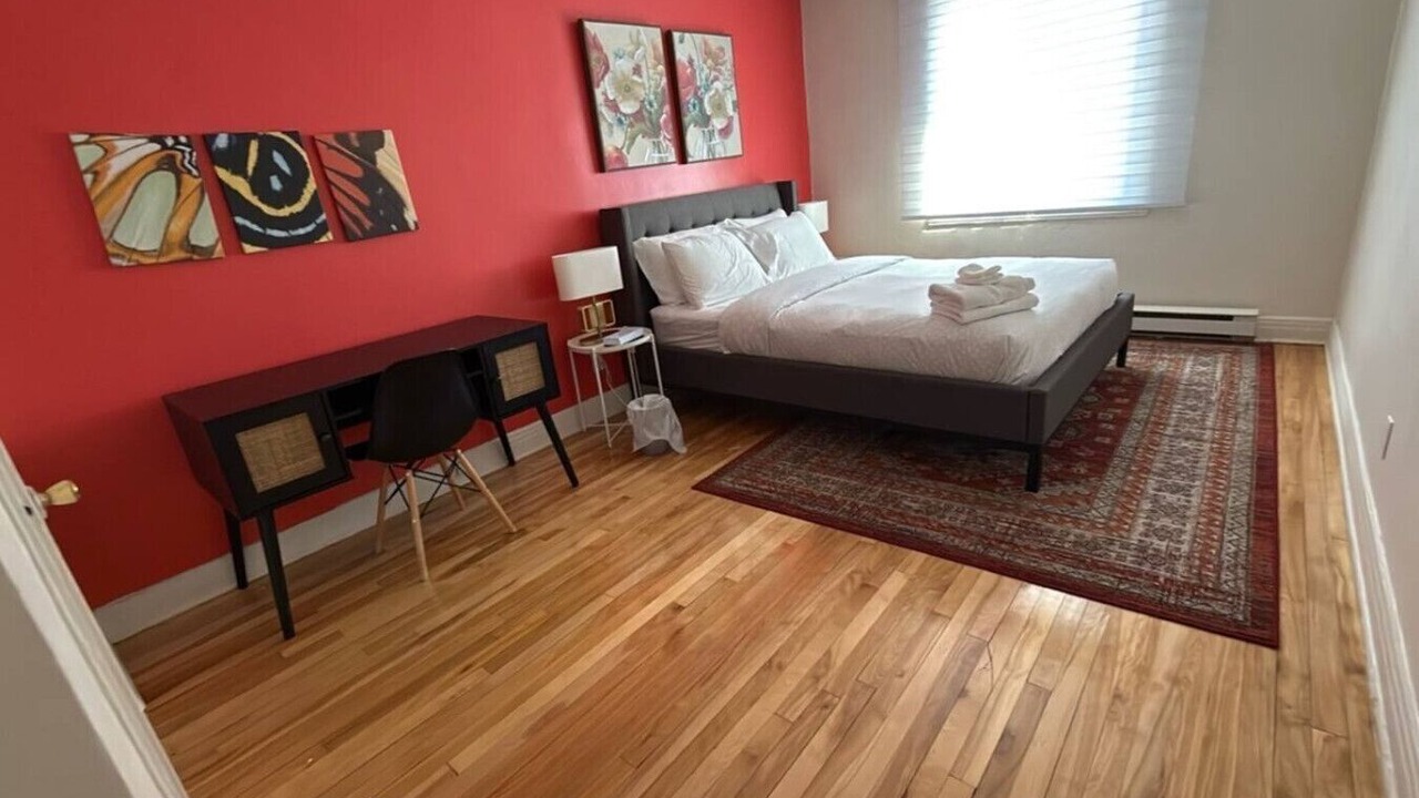 Photo of Bedroom in Cote-Des-Neiges—Notre-Dame-De-Grace