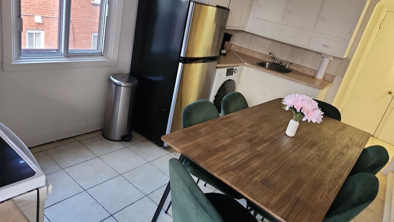 Photo of Kitchen in Cote-Des-Neiges—Notre-Dame-De-Grace