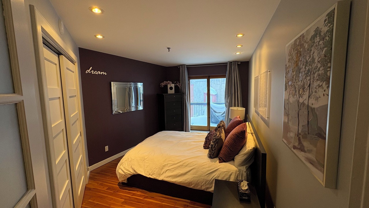 Photo of Bedroom in Vieux-Quebec-Cap-Blanc-colline Parlementaire