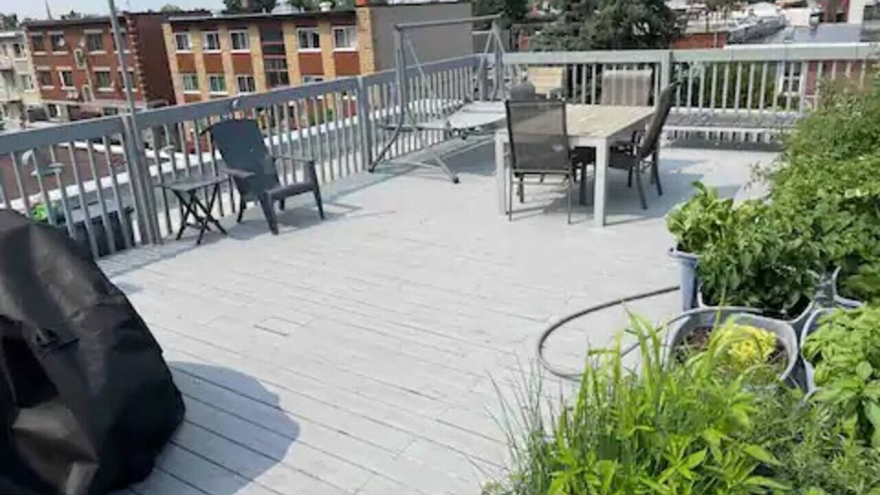 Photo of Outdoor in Parc Extension
