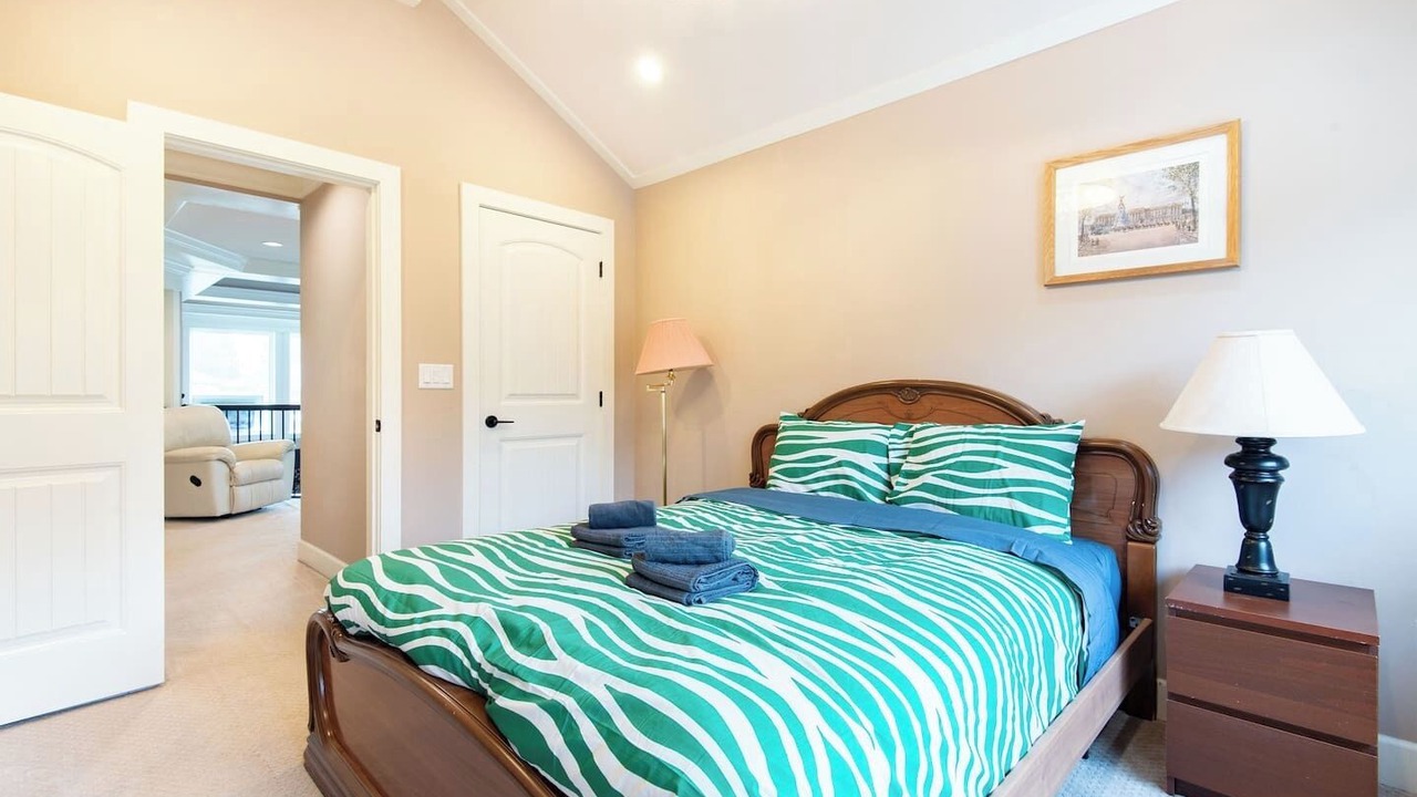 Photo of Bedroom in Burke Mountain