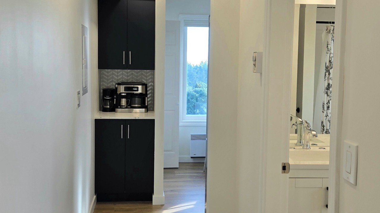 Photo of Kitchen in Colwood
