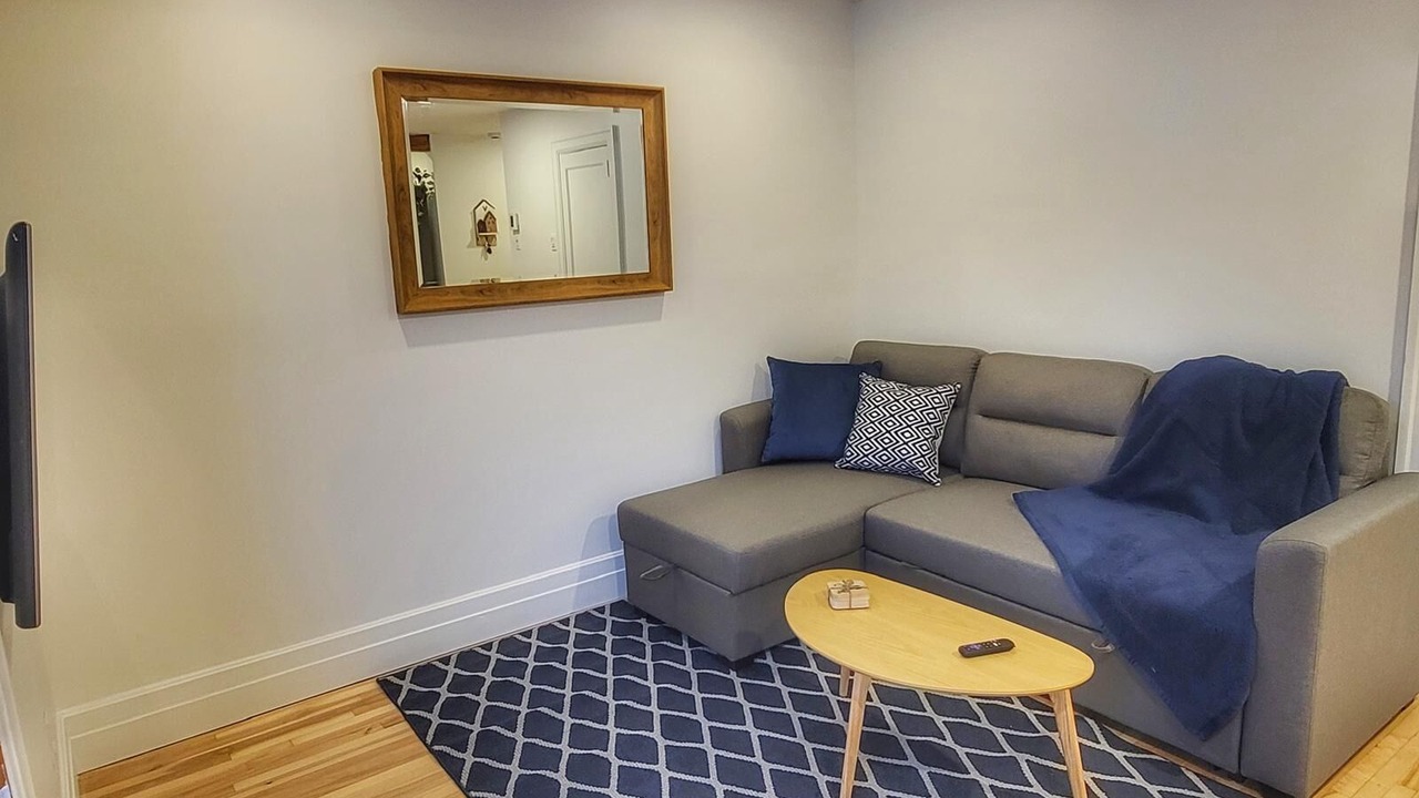 Photo of Livingroom in Montcalm
