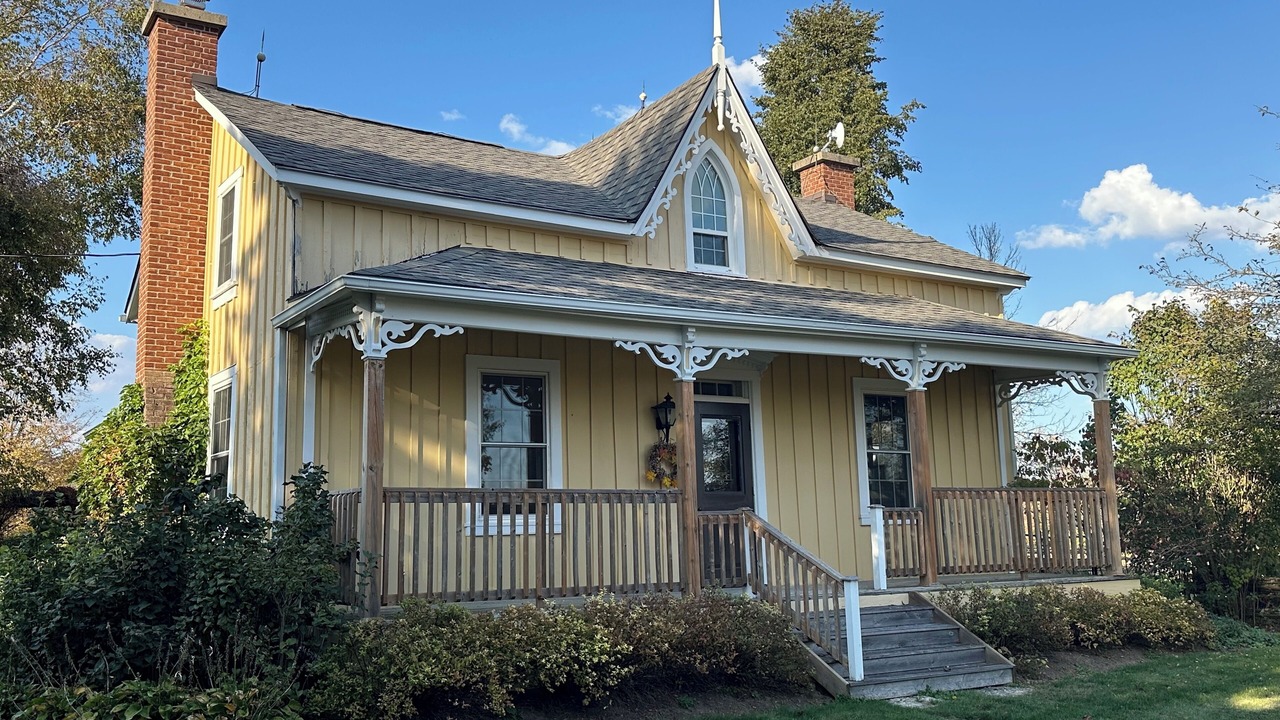 Photo of Outdoor in Grey Highlands