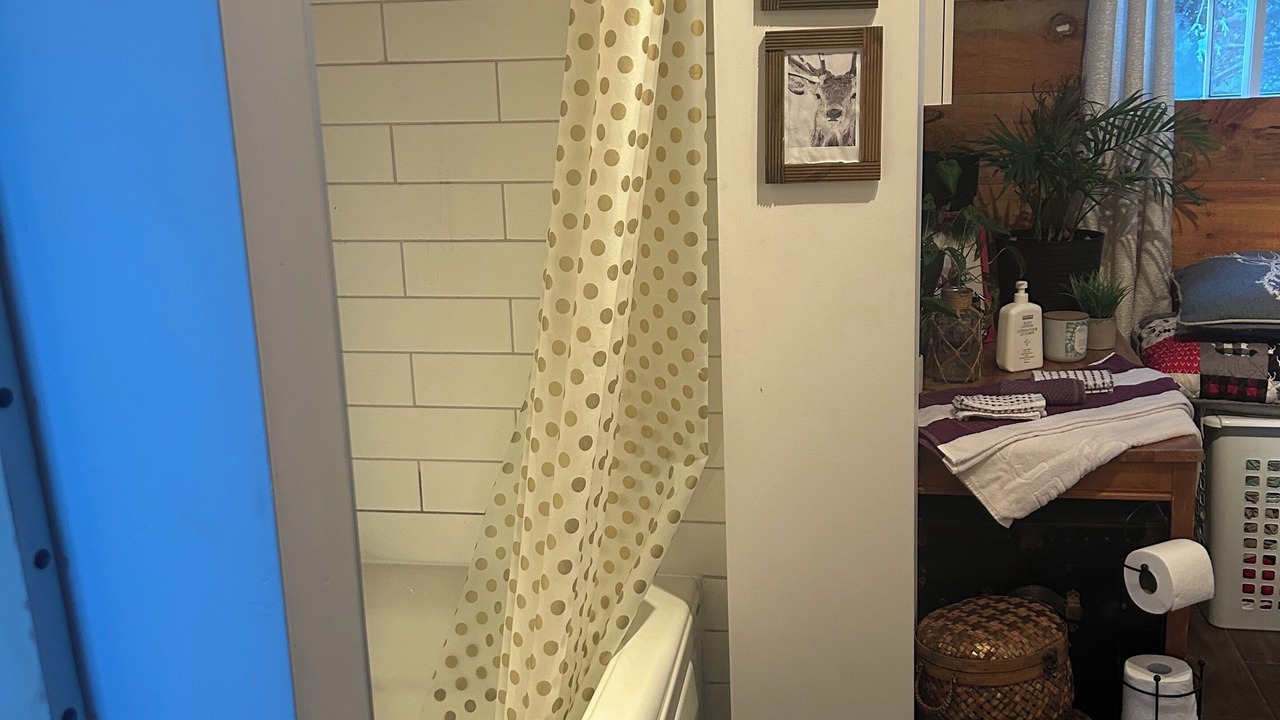 Photo of Bathroom in Chertsey