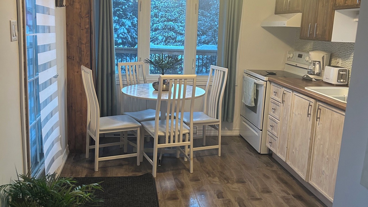 Photo of Kitchen in Chertsey