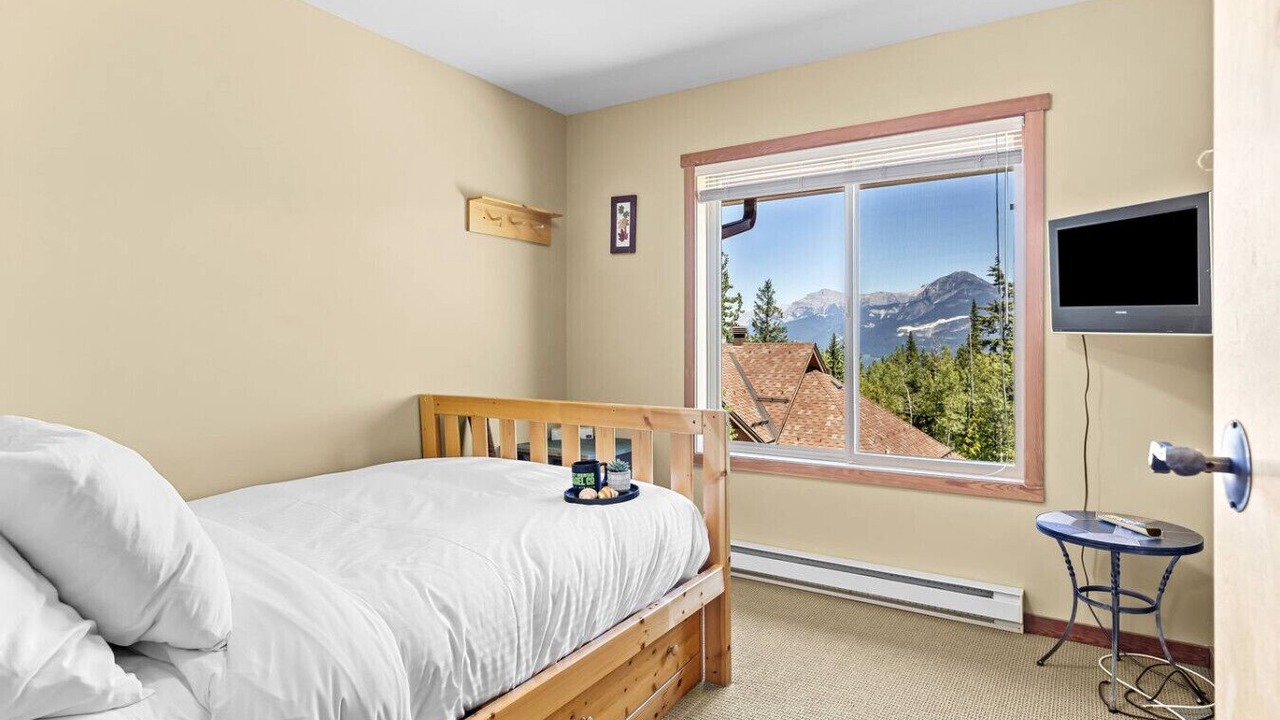 Photo of Bedroom in Golden