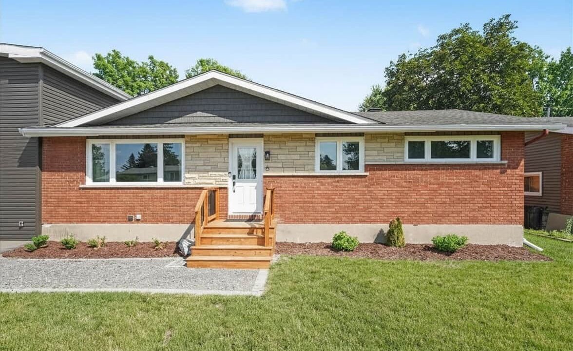 Photo of Outdoor in Ottawa Division