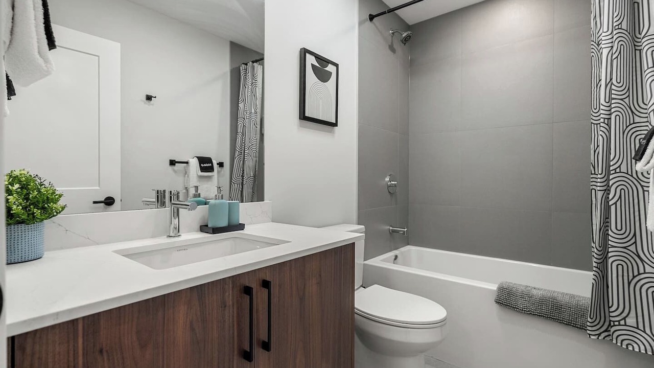 Photo of Bathroom in Panorama