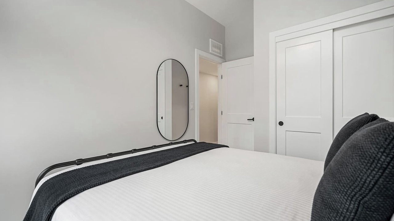 Photo of Bedroom in Panorama