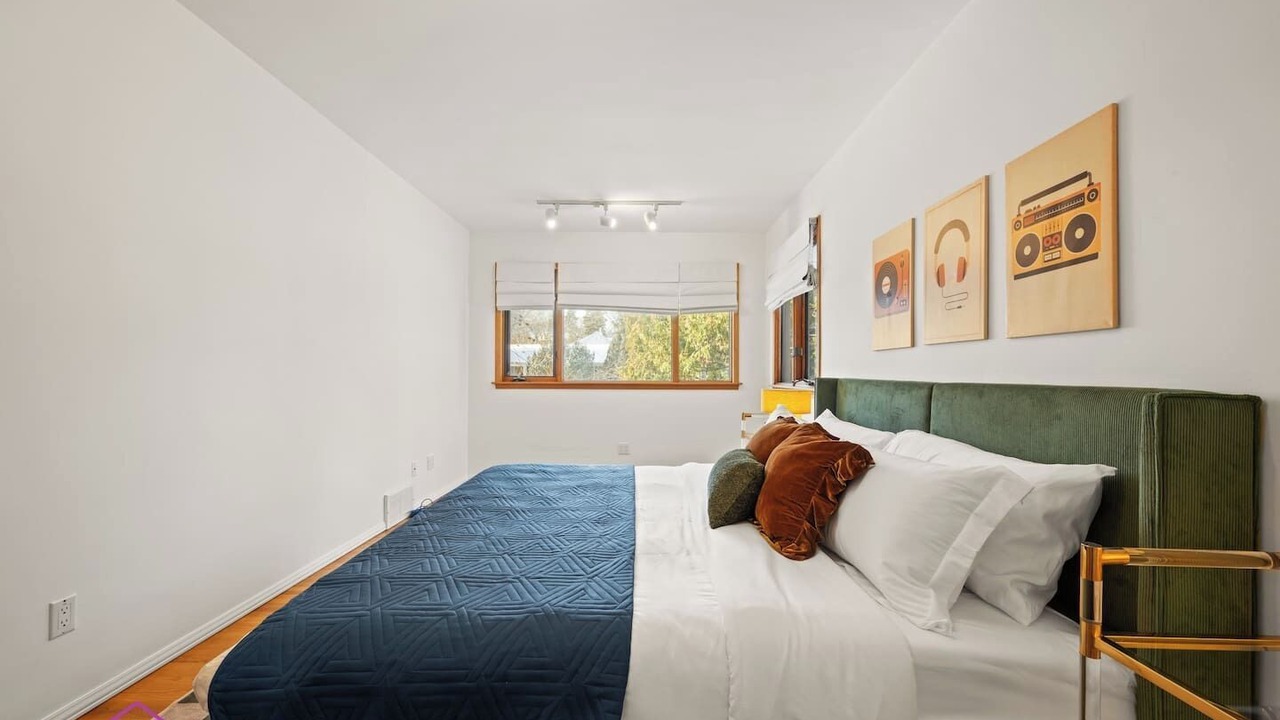 Photo of Bedroom in Edmonton