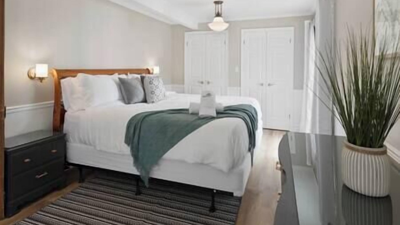 Photo of Bedroom in Fenelon Falls