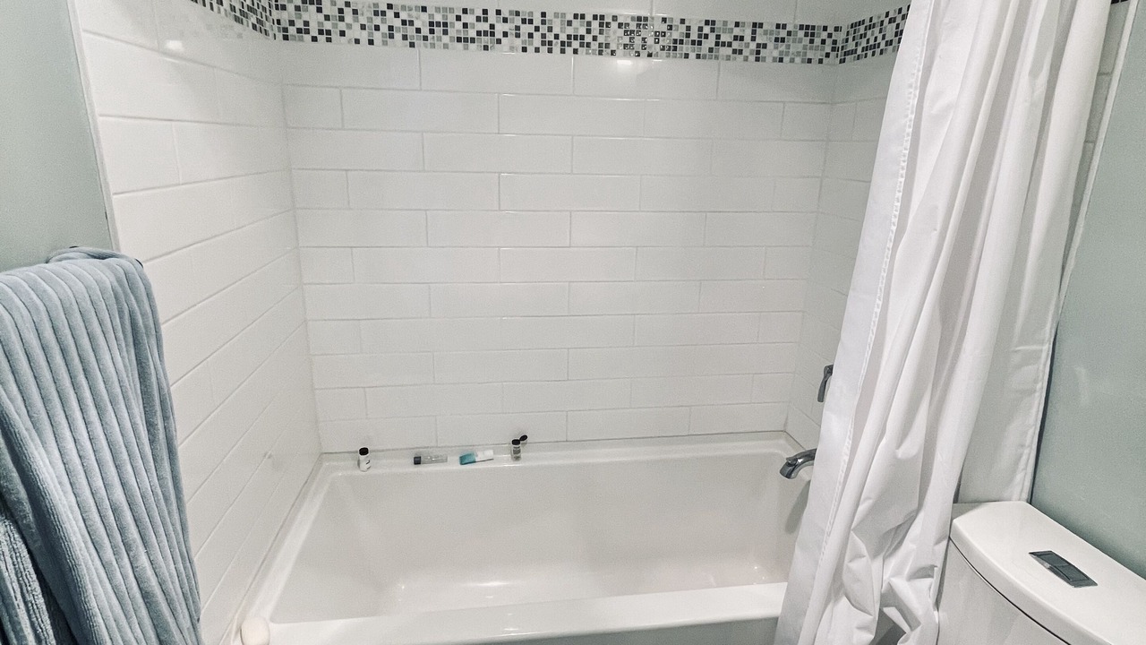 Photo of Bathroom in South Oak Bay