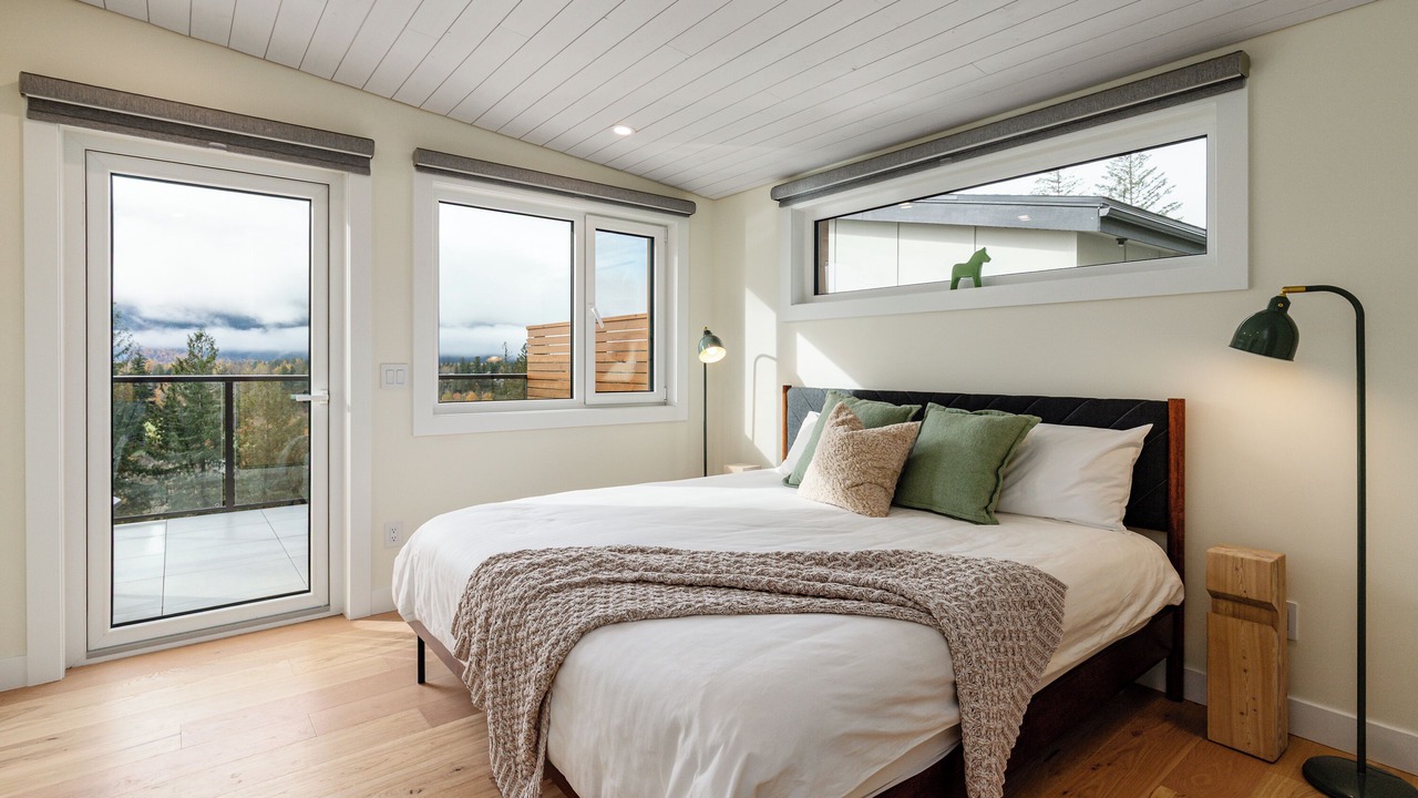 Photo of Bedroom in Mount Currie