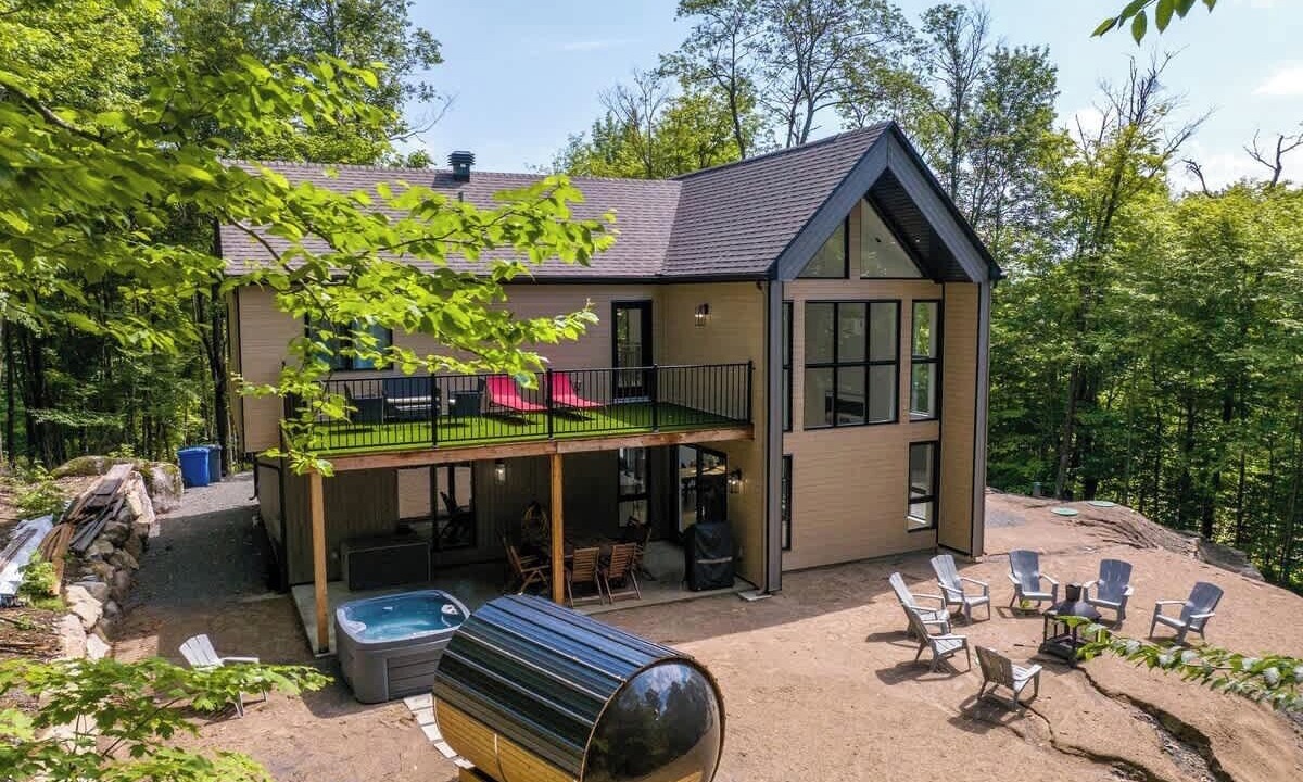 Photo of Outdoor in Saint-Faustin-Lac-Carre