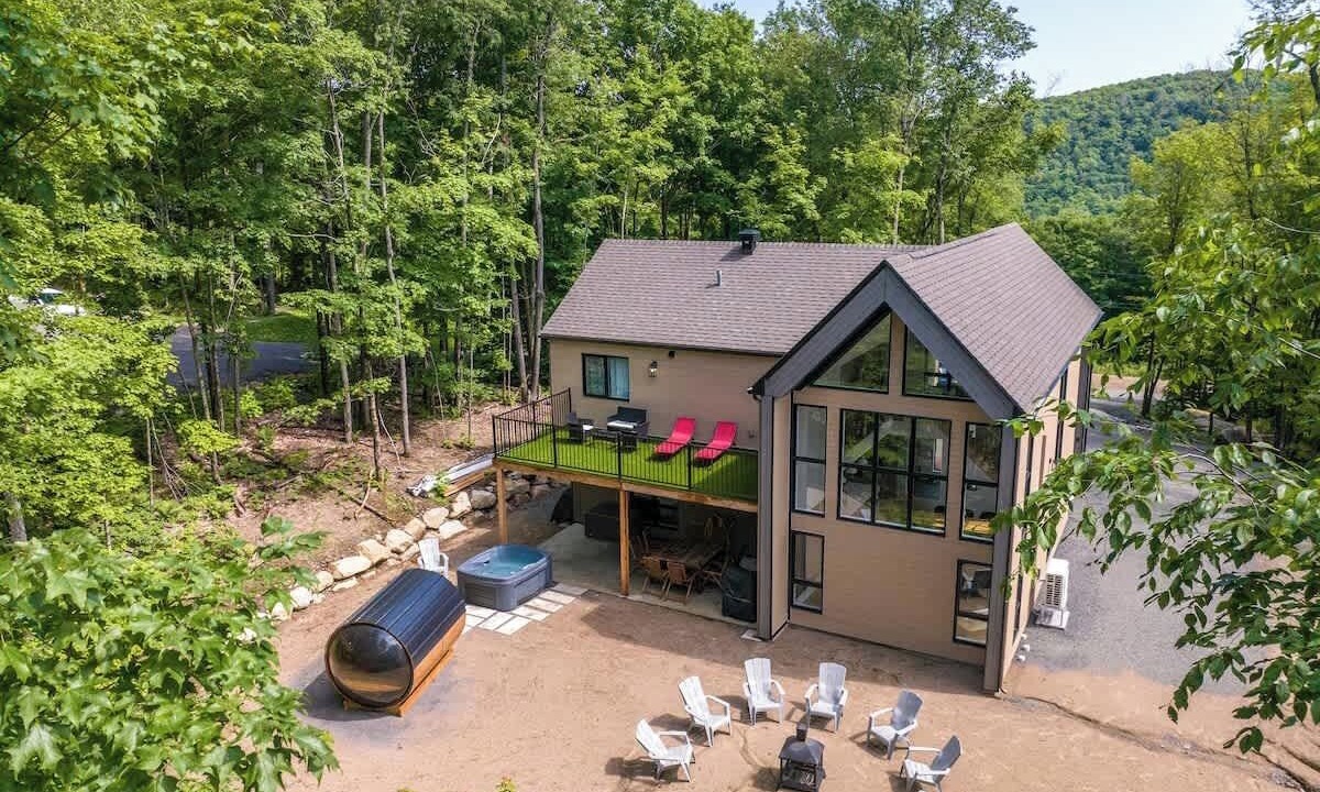 Photo of Outdoor in Saint-Faustin-Lac-Carre