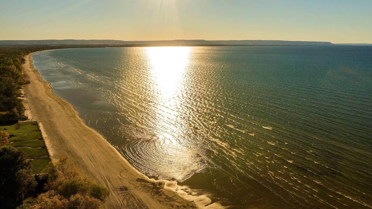 Photo of Others in Wasaga Beach